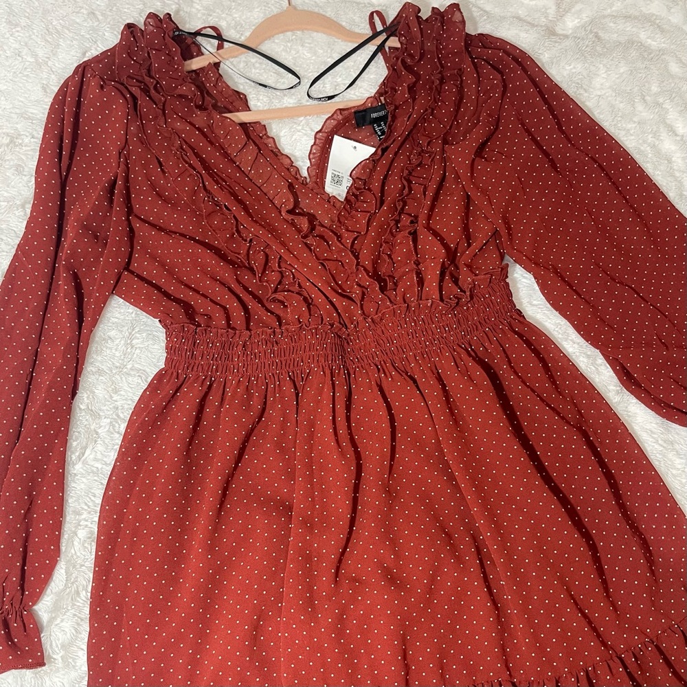 NWT Forever 21+ Flowy Dress! very cute, brand new!